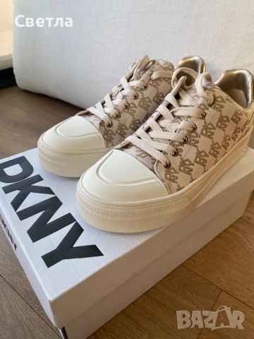 Нови кецове 39номер DKNY
