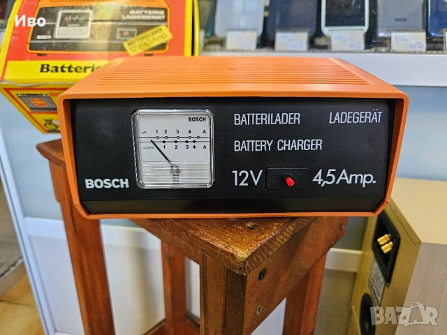 Зарядно за акумулатор BOSH KL 123 M 12V 4Amp. Автомобилно зарядно.  В отлично техническо и визуално , снимка 4 - Аксесоари и консумативи - 52391454