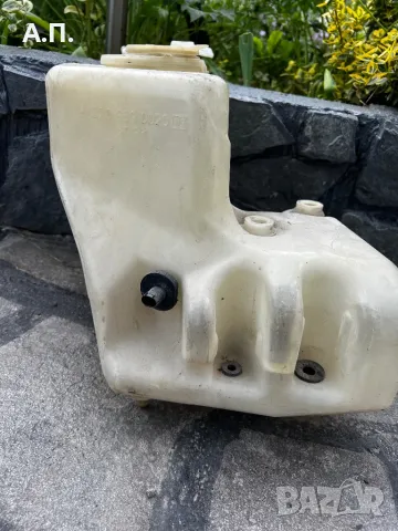 Казанче течност за чистачки с датчик  W220, снимка 2 - Части - 50158432