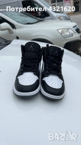 Jordan 1, снимка 2 - Кецове - 52148709