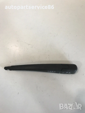 Мотор и рамо за заден чистач за KIA Ceed (2009)