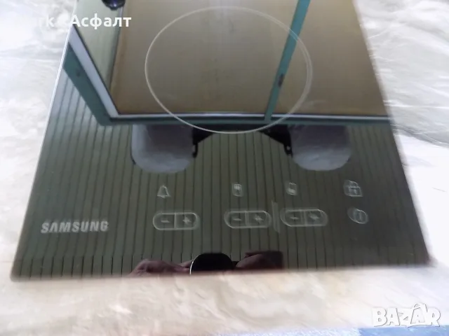 Кухненски остров с  керамични котлони Samsung, снимка 3 - Печки, фурни - 56270460