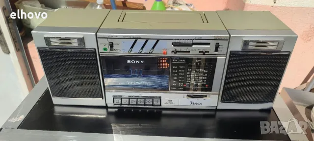 Радиокасетофон Sony CFS -3000S, снимка 3 - Радиокасетофони, транзистори - 56325106