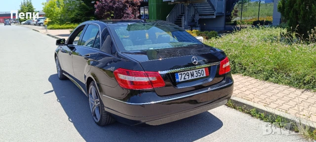Продава Мерцедес Е200CDI 2010г. 136кс. Кожа, Навигация, снимка 3 - Автомобили и джипове - 50852597