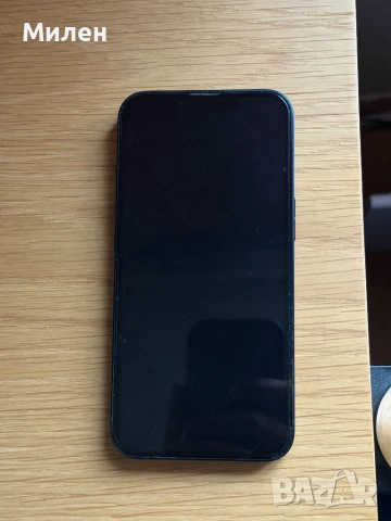 Продавам iphone 13 256gb