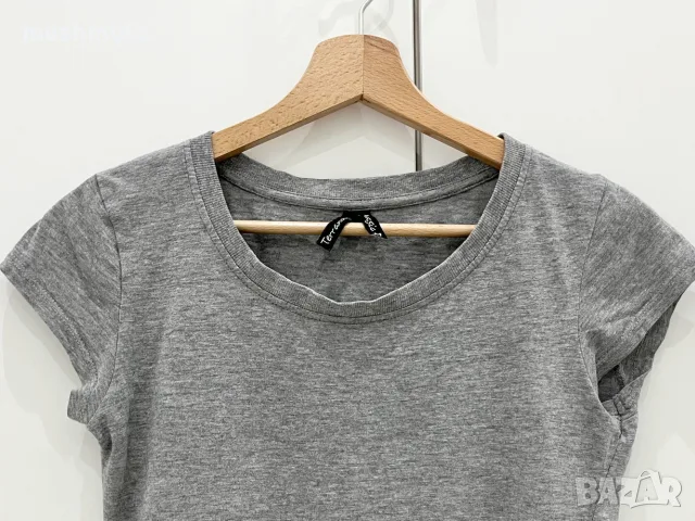 Сива тениска Terranova M символична цена, снимка 2 - Тениски - 56241837