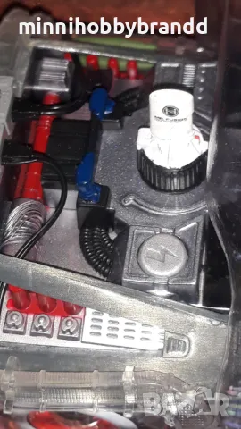 Delorean Back to the Future Time Machine Завръщане в бъдещето 1.24 Jada Diecast model , снимка 10 - Колекции - 48918133