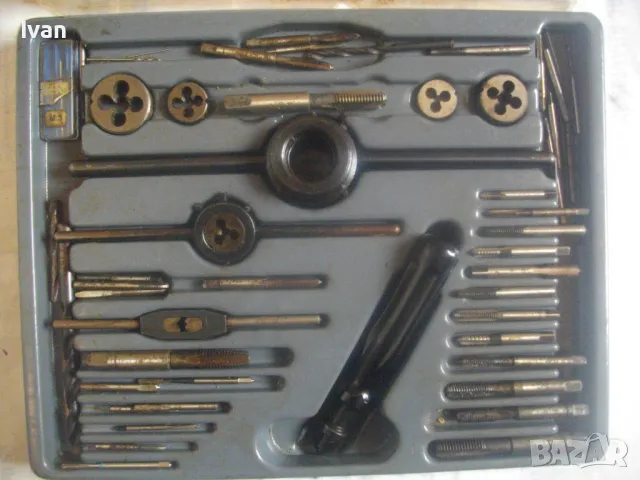 VEB НЕМСКИ ГДР СТАРО КАЧЕСТВО КОМПЛЕКТ 58 БРОЯ МЕТЧИЦИ ПЛАШКИ РЕЗБОНАРЕЗНИ ОТ СТАРИЯ МАТЕРИАЛ М3-М12, снимка 3 - Други инструменти - 49755923