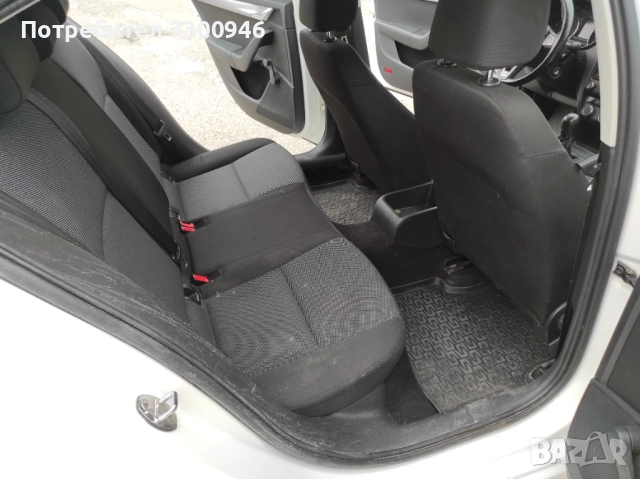 Шкода Октавия , снимка 16 - Автомобили и джипове - 51854040