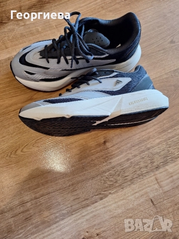 Продавам Маратонки Адидас , снимка 8 - Маратонки - 52339763