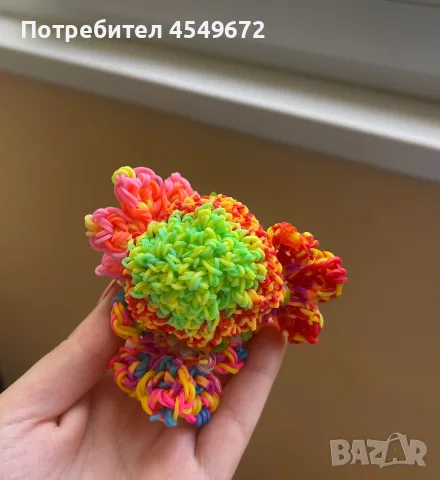 Ваза с цветя от силиконови ластици, снимка 4 - Изкуствени цветя - 56084607
