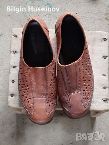 Различ ни обувки ..мъшки . женскиии..., снимка 1