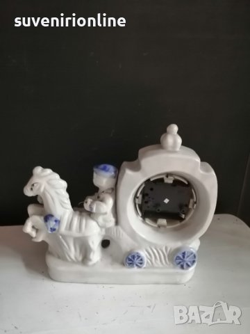 стара порцеланова колесница с часовник, снимка 2 - Статуетки - 40591096