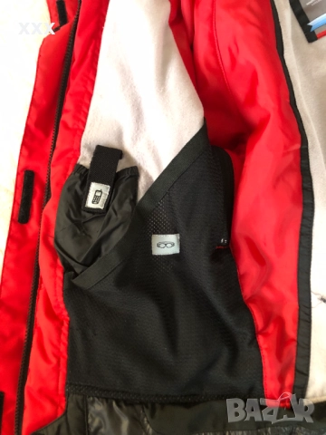 Дамско яке за зимен спорт, снимка 8 - Якета - 52965386