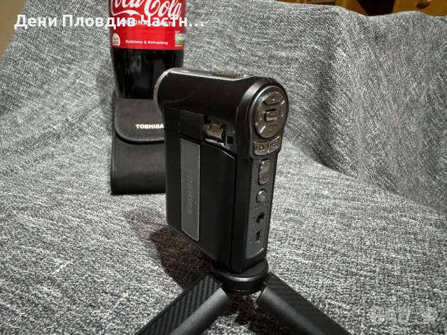 Видеокамера Toshiba , снимка 5 - Камери - 53702913