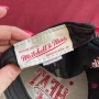 Баскетболна шапка Miami Heat Mitchell & Ness HWC NBA в червено-черно , снимка 4