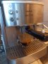 Кафемашина Таурус Анкона иноксова с ръкохватка с крема диск, работи отлично и прави хубаво кафе , снимка 2
