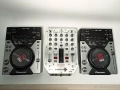 2x плеъра Pioneer CDJ-400 + миксер Behringer VMX 200 + кейс + кабели, снимка 1