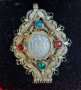 Старинен позлатен женски медальон ,филигран , снимка 1 - Антикварни и старинни предмети - 26210353