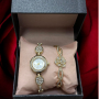 Елегантен комплект часовник и гривна с камъни цирконии, снимка 1 - Бижутерийни комплекти - 44526245