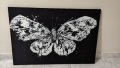 Светеща картина с LED осветление - пеперуда черно-бяла , снимка 1 - Картини - 40371529