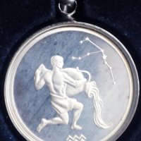 Сребърен медальон зодия Водолей, снимка 11 - Колиета, медальони, синджири - 41732987