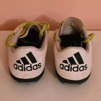 маратонки Adidas 33 нм, снимка 2 - Детски маратонки - 44672217