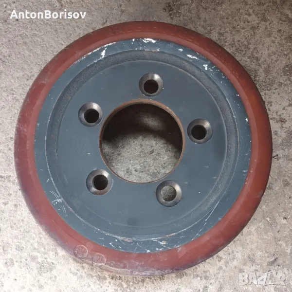 колело за стакер, снимка 1