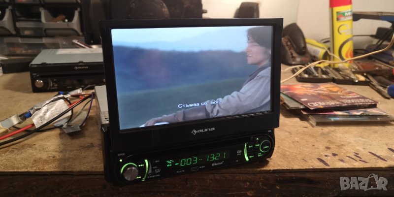 DVD мултимедиа за кола Auna, снимка 1