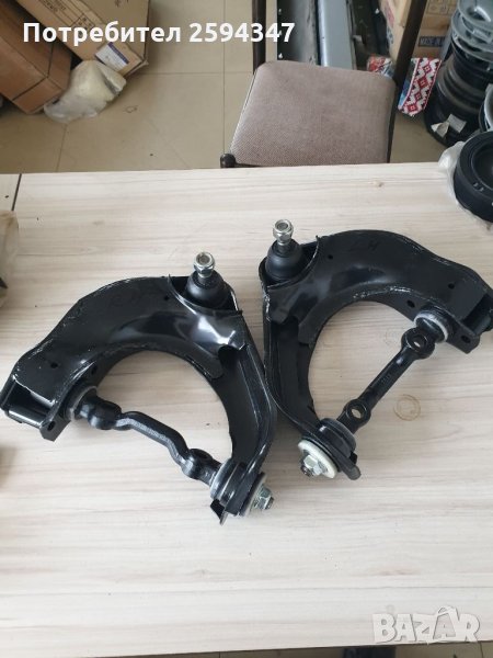 HYUNDAI  STAREX H1 2.4-2.5cc D-TD НОСАЧИ ГОРНИ CTR, снимка 1