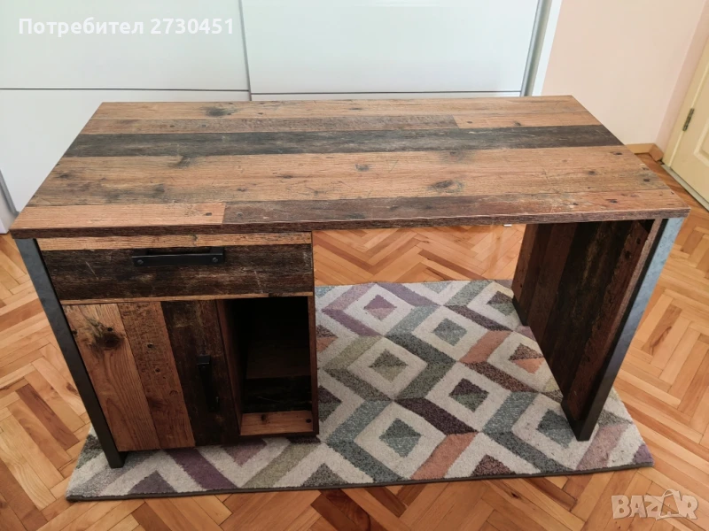 Ученическо бюро, снимка 1