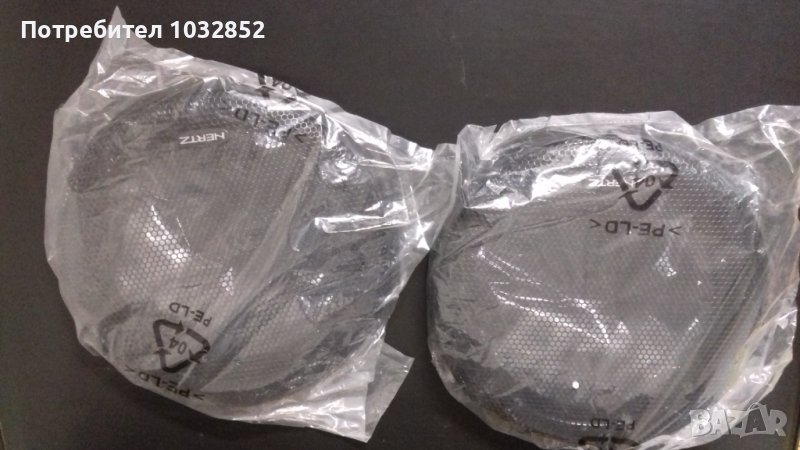 Оригинални решетки за говорители , снимка 1