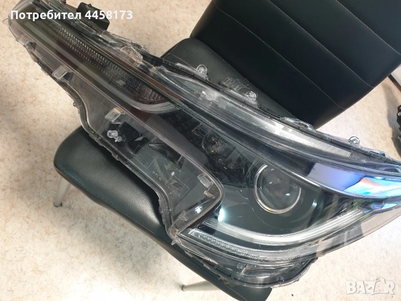 Toyota Corolla E21 2020 година ляв фар, снимка 1