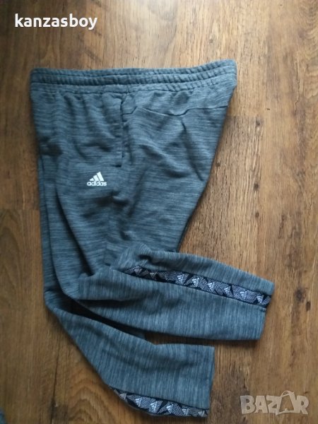 Adidas - страхотно мъжко долнище Л , снимка 1