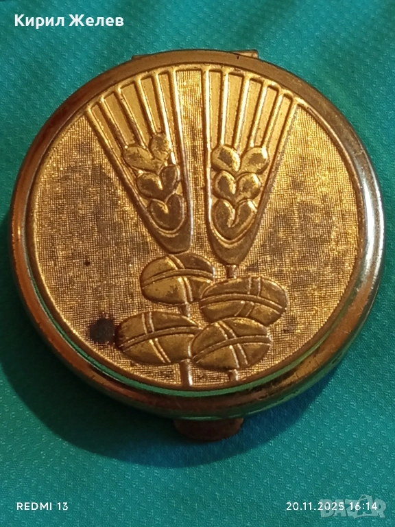 Винтидж златиста кутия много красив стилен дизайн 52183, снимка 1