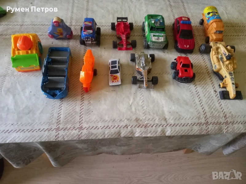 Ретро играчки, автомобили, 13 броя., снимка 1