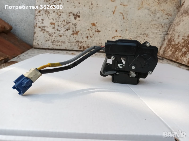 Брава за Тойота Авенсис Т25 , снимка 1