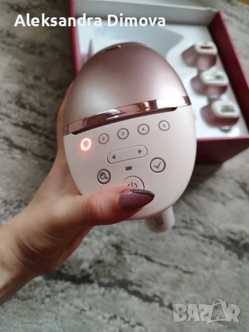 Фотоепилатор IPL Philips Lumea Seria 9000 BRI958/00, снимка 5 - Други стоки за дома - 53851521