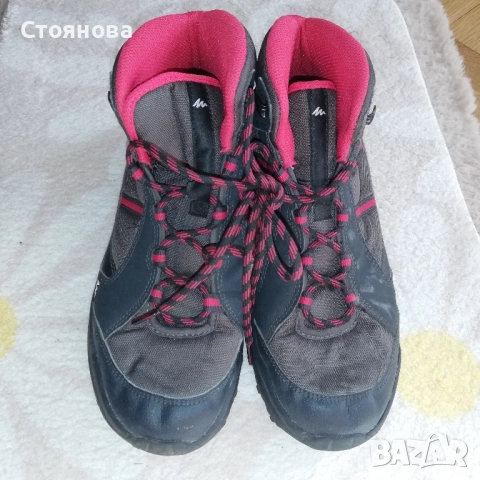 Туристически обувки размер 40 