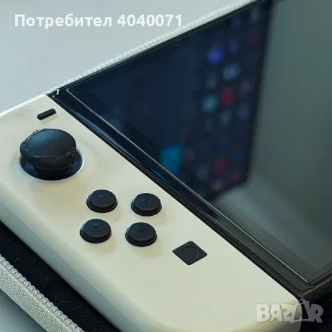 Nintendo Switch OLED 256GB + 4 Joy-Con-а + 2 игри + Carrying Case + подарък, снимка 3 - Nintendo конзоли - 55850692