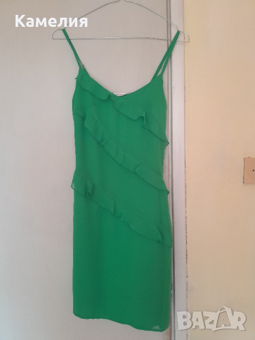 Зелена рокля Nafnaf - XS(34) размер 