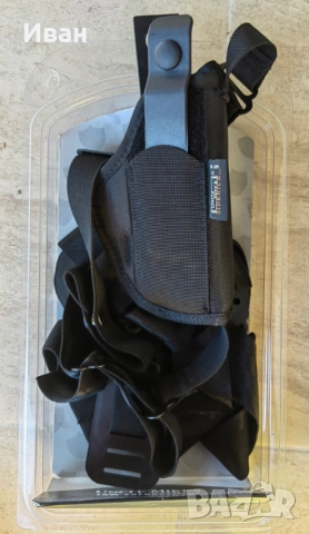 Презраменен кобур за среден и голям пистолет от Uncle Mike's 