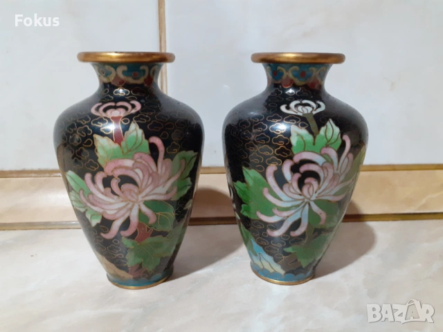 Cloisonne Клоазоне Чифт страхотни вази бронз клетъчен емайл