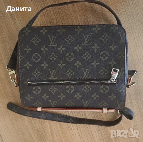 Дамска чанта Louis Vuitton , снимка 2 - Чанти - 51125354