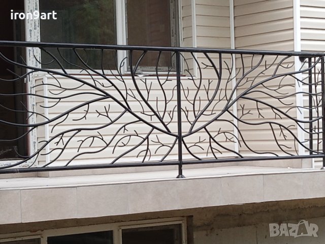 Изработка и монтаж на парапети за тераси и стълбища от ковано желязо 