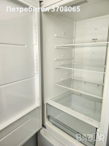 Хладилник с фризер, снимка 2 - Хладилници - 51126805