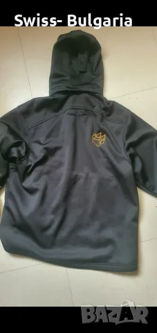 jack wolfskin Швейцария внос топла дреха, снимка 3 - Якета - 51724115