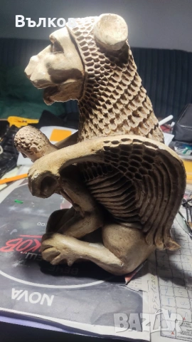 Гипсова реплика на Грифон