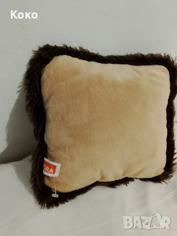 Куче възглавница, снимка 2 - Възглавници - 53036929