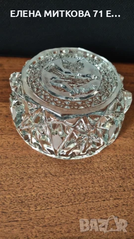 2 масивни кристални пепелника с вградена фигура на пиленце на дъното, снимка 4 - Други - 51240946